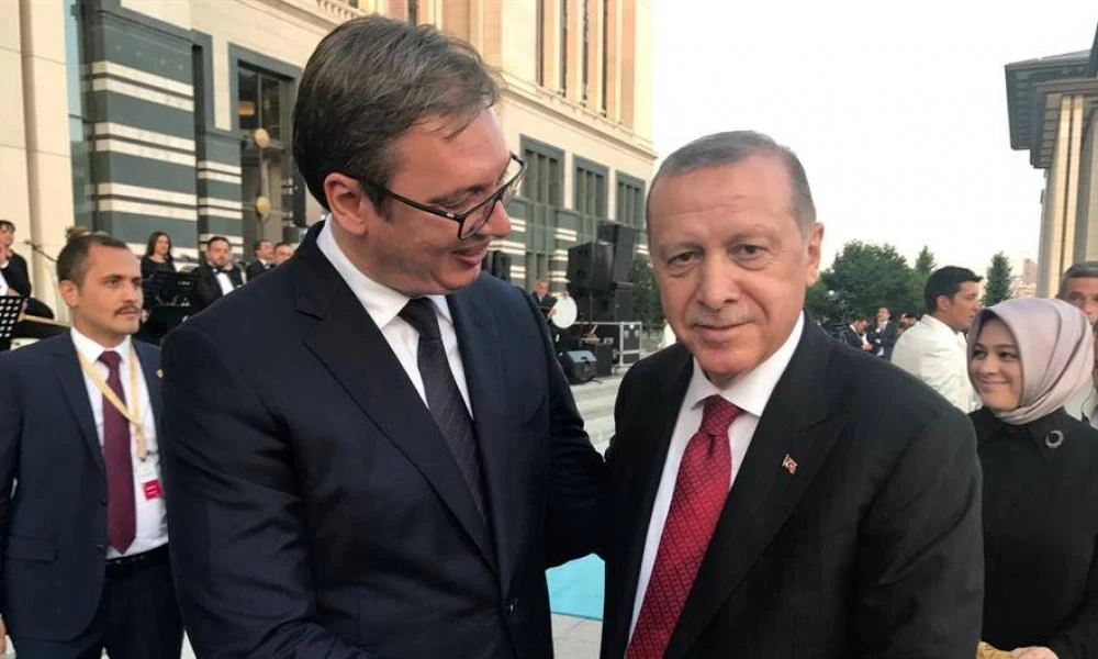 Οι "περίεργοι φίλοι του Σέρβου πρόεδρου και η σχέση του με τον Ερντογάν - Απειλείται ευθέως Ελλάδα-Ορθοδοξία